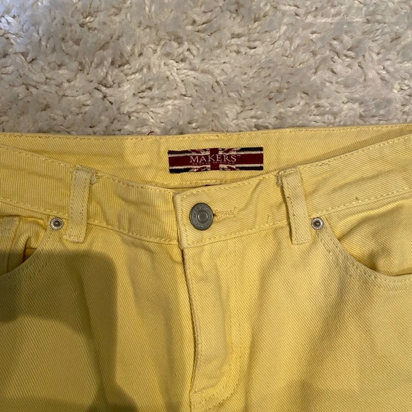 Yellow jeans - Picture 2 of 6